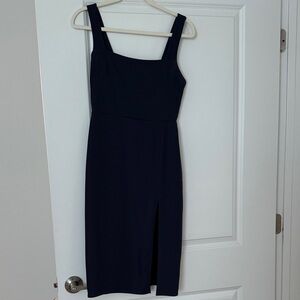 Elegant Sleeveless Dress
